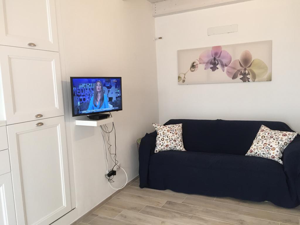 Casetta Lavanda Помонте Экстерьер фото